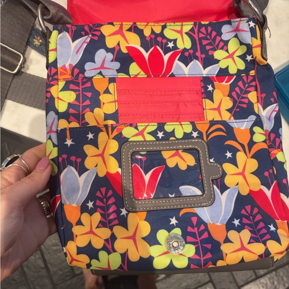 Lily Bloom Floral Crossbody Bag - Picture 4 of 6